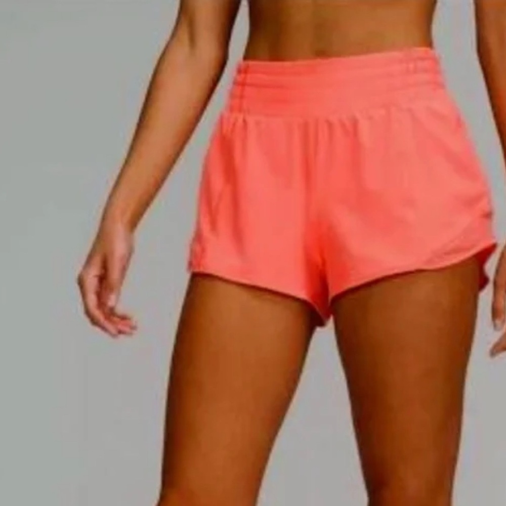 Lululemon coral running shorts size 6 EUC - Picture 2 of 8